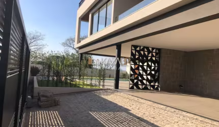 Mansão na região nobre de Atibaia vista fantástica - R$3.760.000,00