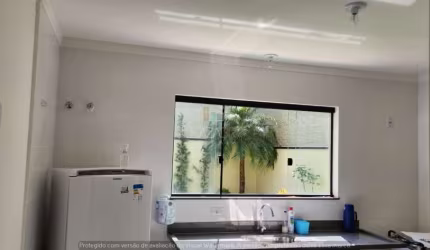 Casa com 2 dormitórios com suite  à venda, 143 m² por R$ 695.000 - Itapetinga - Atibaia/SP
