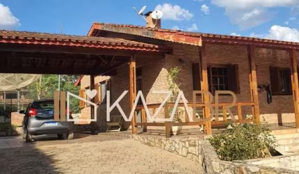 Uma linda Casa em Atibaia à venda, 346 m² por R$ 1.180.000 - Vale dos Pinheiros - Atibaia/SP