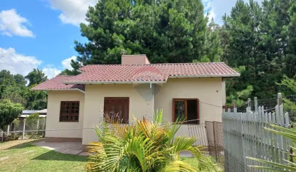 Casa a venda no Centro de Araricá/RS