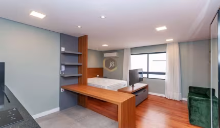 Apartamento decorado no Champagnat! - J8