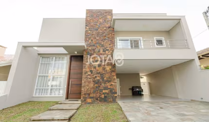 Casa condomínio fechado Abranches - J8