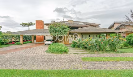 Casa condomínio - Campo Comprido - J8 imóveis