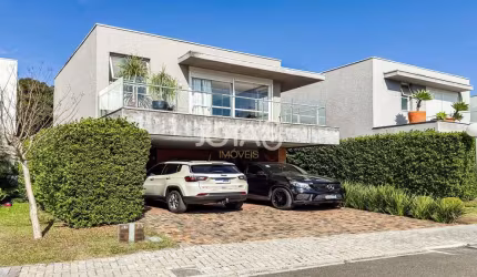 Casa 3 suites no Grand Garden - J8Imoveis