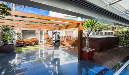 Casa 3 suites no Grand Garden - J8Imoveis