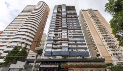 Apartamento, 4 dormitórios, Champagnat - J8