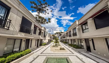 Sobrado Townhouse com 3 quartos no Campo Comprido