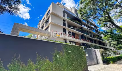 Cobertura Nova 4 dormitórios nas Mercês - J8