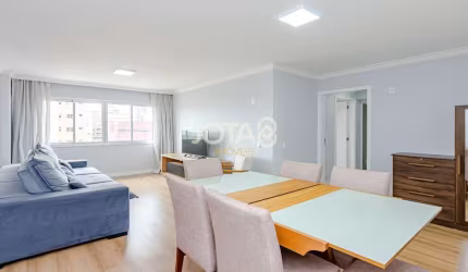 Apartamento com 3 quartos no Bigorrilho - J8