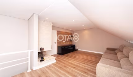 Casa Com 3 Dormitórios Em Santa Felicidade - JOTA8