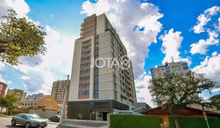 Apartamento 3 dormitórios no Bacacheri! - J8