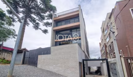 Apartamento novo com 3 quartos no Mercês - J8