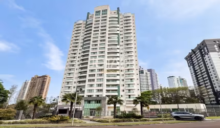 Apartamento Ecoville, 3 suítes face Norte - J8