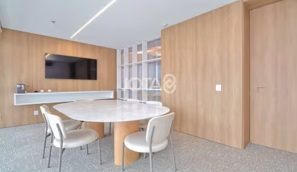 Salas comercias integradas no Mai Work! - J8