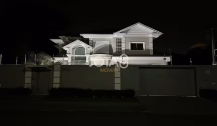 CASA 4 SUITES EM FRENTE AO PARQUE BARIGUI