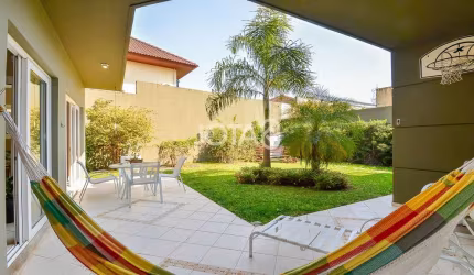 Casa maravilhosa com 4 suítes no Jardim Social J8