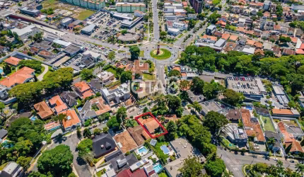 TERRENO NO SEMINÁRIO PRÓXIMO AO CHAFARIZ - J8
