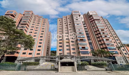 Apartamento 4 quartos com 2 suítes - J8