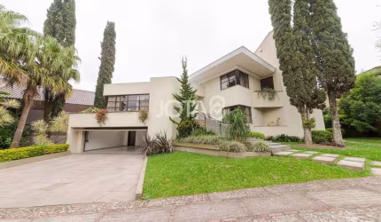 Casa Em Condomínio Com 4 Dormitórios - JOTA8