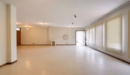 O lugar certo para o seu negócio - J8