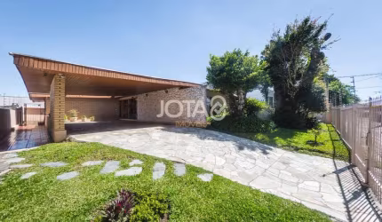 Casa térrea comercial no Centro Cívico - J8