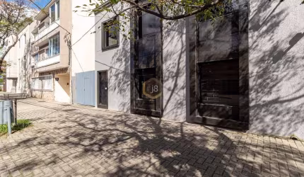 CASA COMERCIAL COM EXCELENTE LOCALIZAÇÃO - JOTA8