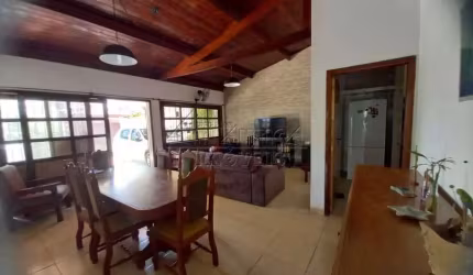 Casa com 3 dorms, Praia das Toninhas, Ubatuba - R$ 955 mil, Cod: 3719