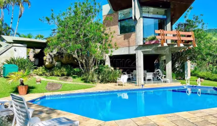 Casa de Condomínio com 4 dorms, Ponta das Toninhas, Ubatuba - R$ 6.5 mi, Cod: 3838