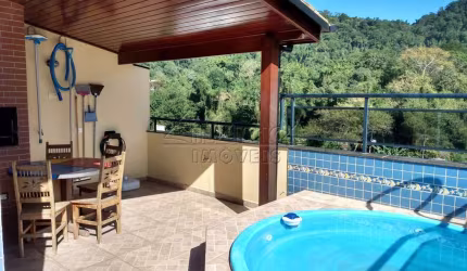Cobertura com 2 dorms, Praia das Toninhas, Ubatuba - R$ 820 mil, Cod: 3992