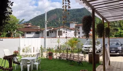 Casa com 12 dorms, Saco da Ribeira, Ubatuba - R$ 3 mi, Cod: 4158