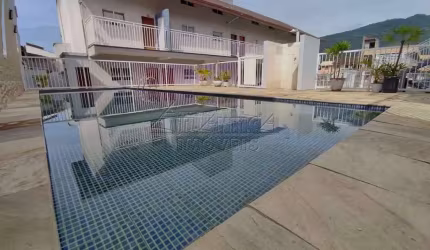 Apartamento com 2 quartos, Maranduba, Ubatuba - R$ 350 mil, Cod: 4463