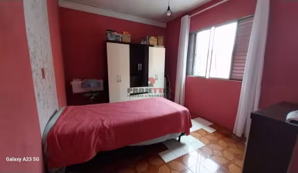 Sobrado na Vila Luzita! Praticidade !