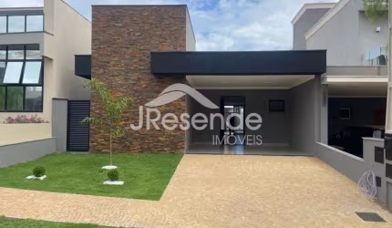 Casa Térrea em Condomínio 3 Suítes