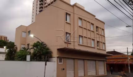 ALUGO APTO 3 DORMITORIOS, SENDO 1 SUITE, 79,89 M2, CENTRO.