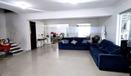 ALUGO EXCELENTE CASA PARA EMPRESAS NA BATISTA CAMPOS