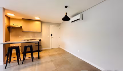 Apartamento para venda possui 64 metros quadrados  2 quarto, 2 vagas  Vila Operária - Itajaí - SC