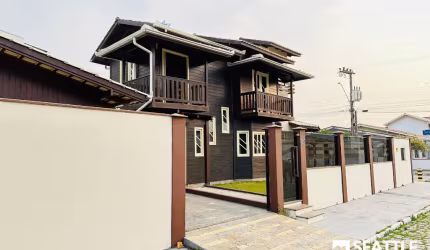 Casa para venda com 3 quartos fica no bairro  Cordeiros parte alta  - Itajaí - SC