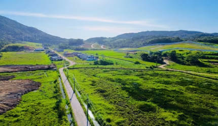Terreno  para venda tem 200 metros quadrados Aceita financiamento Bairro  Rio do Meio - Itajaí - SC