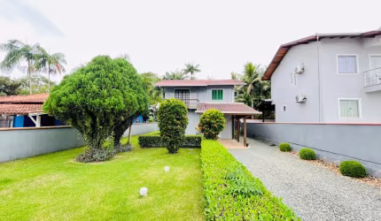Casa para Venda com terreno de 653m2 de área privativa  no Bairro Itaipava  - itajaí Santa Catarina