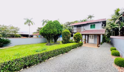 Casa para Venda com terreno de 653m2 de área privativa  no Bairro Itaipava  - itajaí Santa Catarina