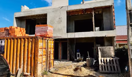 Apartamento para venda  tem 97 metros quadrados  3 quartos fica no Bairro São João - Itajaí - SC