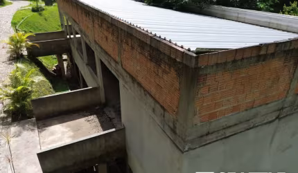 Fazenda/Sítio/Chácara para venda com 19.000  mil  metros quadrados  tem um prédio em fase de construção
