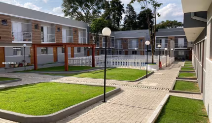 Sobrado para Venda em Franco da Rocha, Jardim dos Lagos, 2 dormitórios, 2 suítes, 1 banheiro, 1 vaga