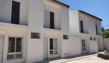 Sobrado para Venda em Francisco Morato, Recanto Feliz, 2 dormitórios, 1 banheiro, 1 vaga