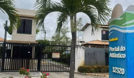 Casa duplex no Condomínio Portal do Atlântico