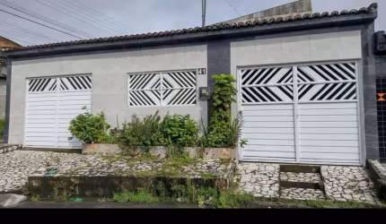 Casa Conjunto Albano Franco