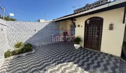 Casa na Aruana