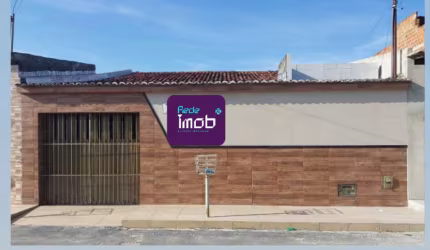 Casa no Marcos Freire I (Seixas Dória)