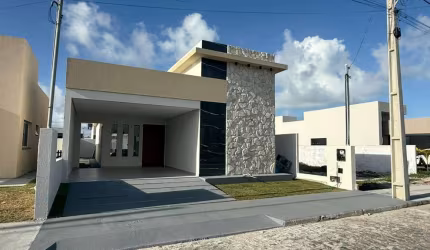 Casa Condomínio Sol e Praia.