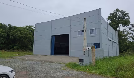 Galpão para Aluguel em Itacolomi – 450m², Ótima Localização!